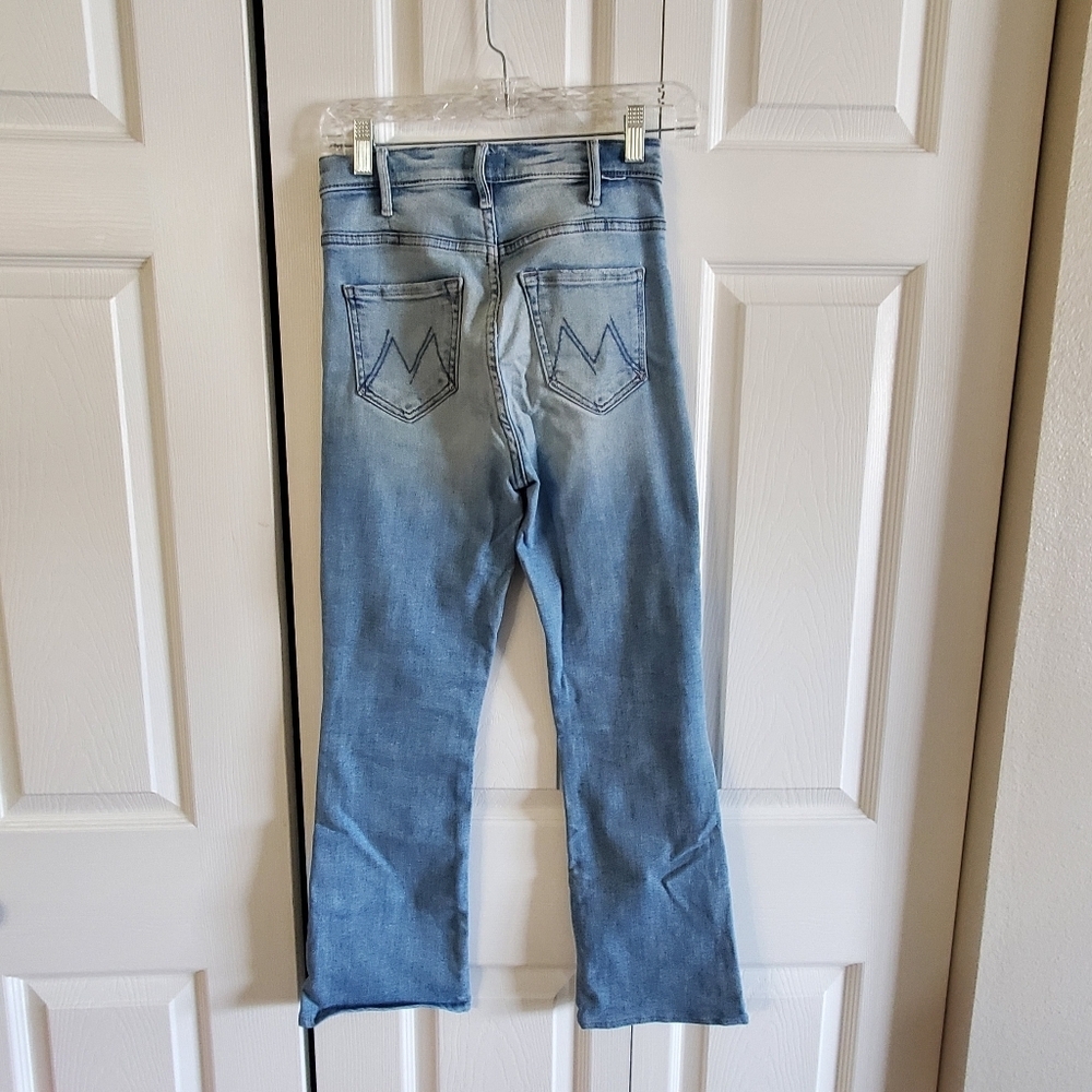 MOTHER THE HUSTLER ANKLE FRAY SZ 25. STRAIGHT LEG LIGHT WASH. CROP - Picture 4 of 7